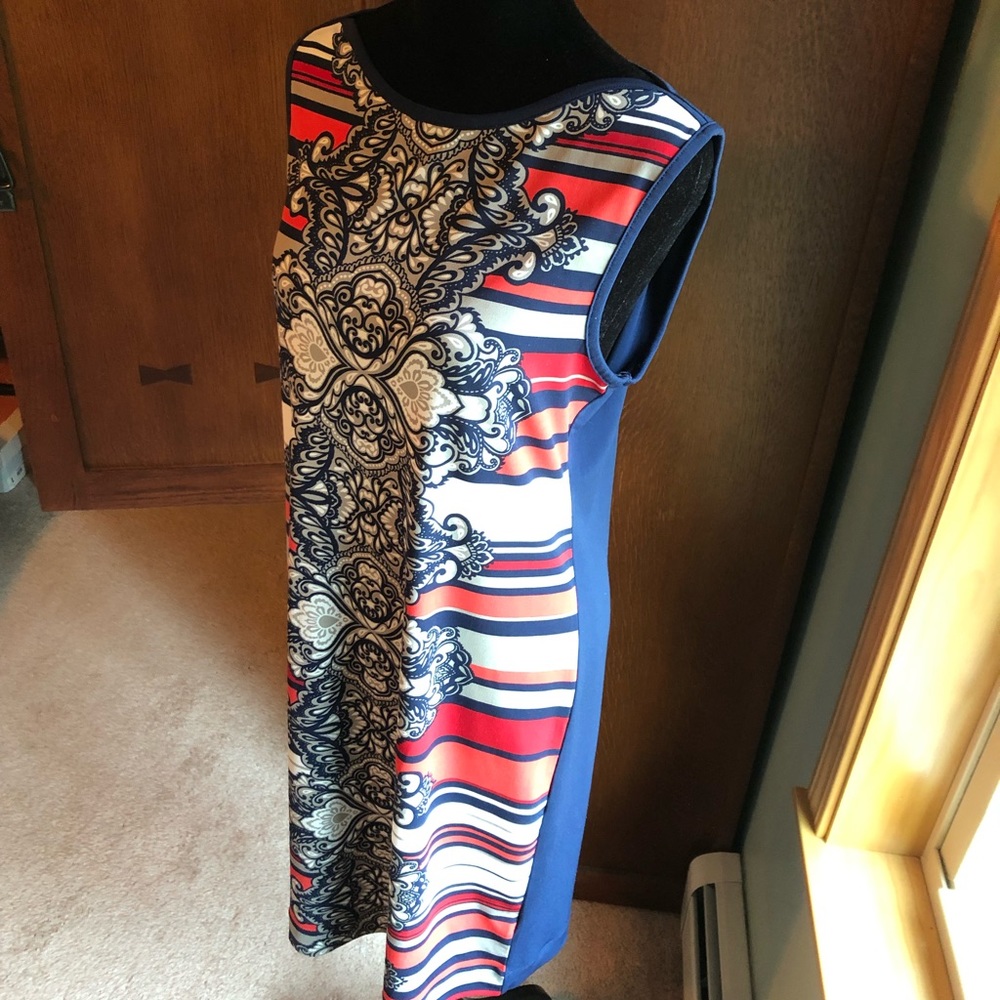 Banana Republic Damask Pattern and Striped Dress size medium - Picture 10 of 16